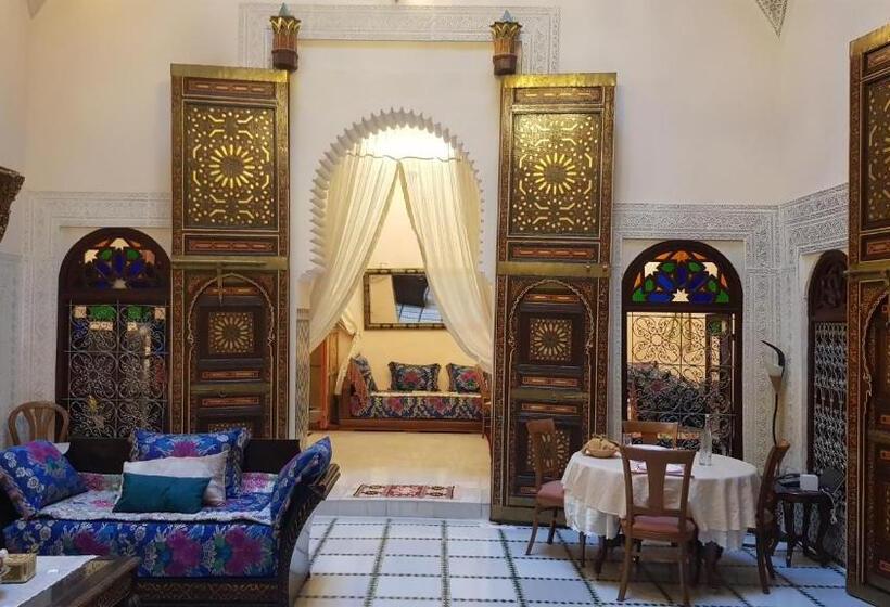 Номер Deluxe, Riad Alkatib Meknès