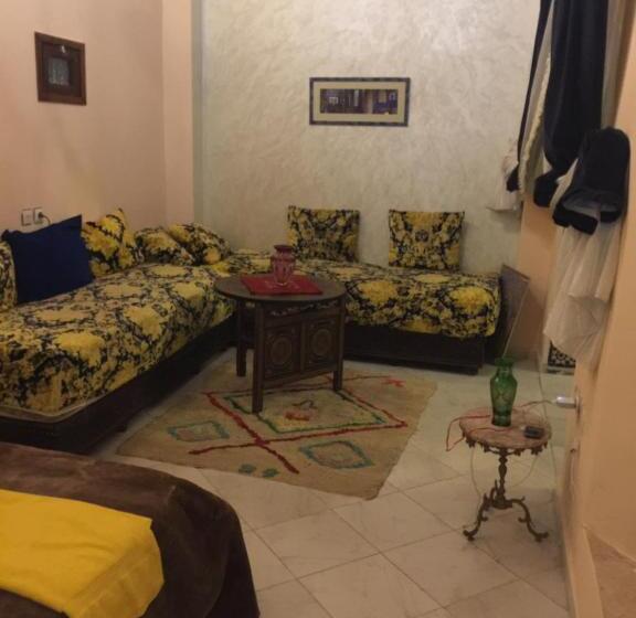 Номер Стандарт Адаптированный для Инвалидов, Riad Alkatib Meknès