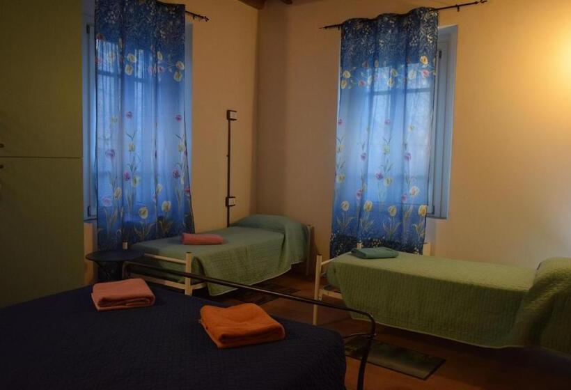 4인용 스탠다드 룸, Ostello Castello Mina Della Scala
