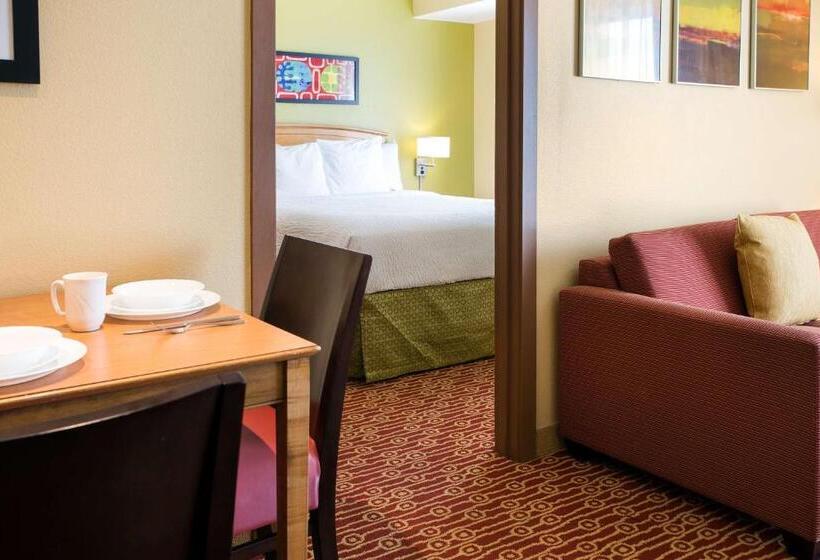 Люкс Кровать Квин, Sonesta Simply Suites Detroit Novi