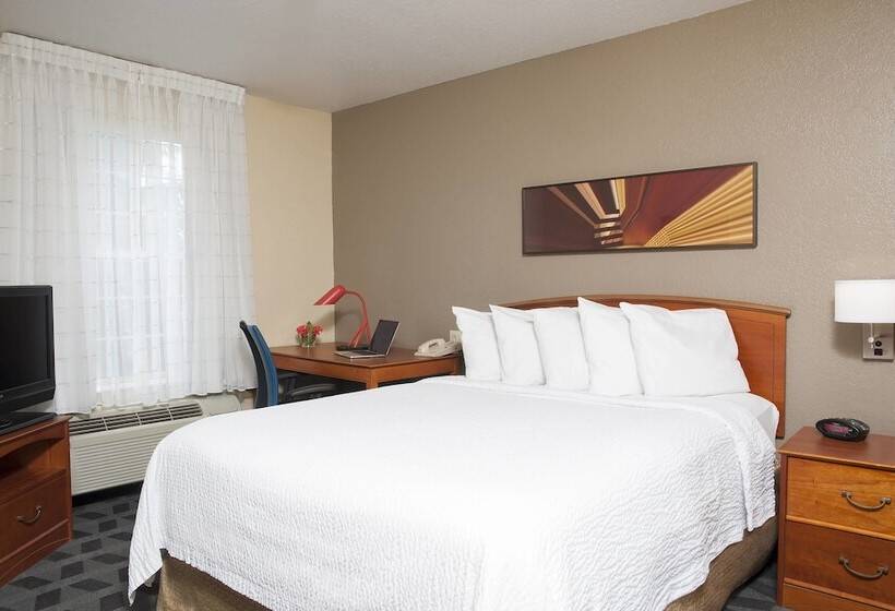 Suite 2 Sypialnie, Towneplace Suites By Marriott Indianapolis   Keystone