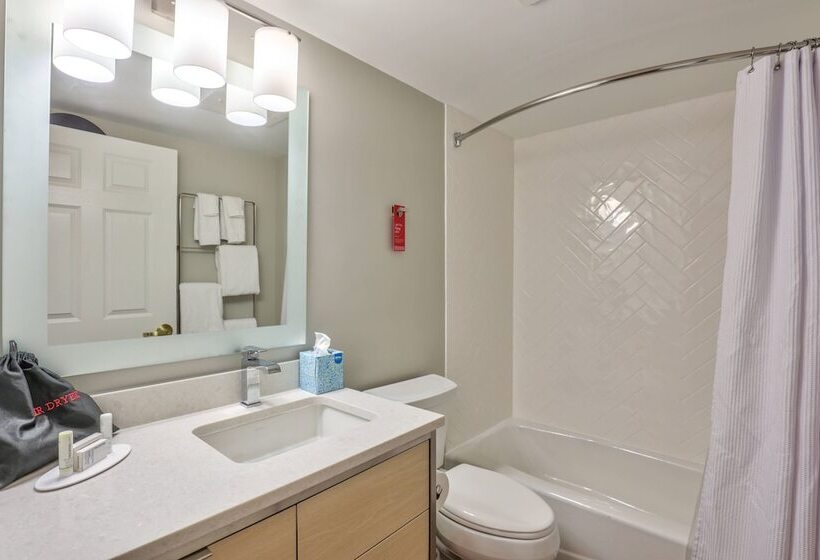 スイート, Towneplace Suites Tallahassee North/capital Circle