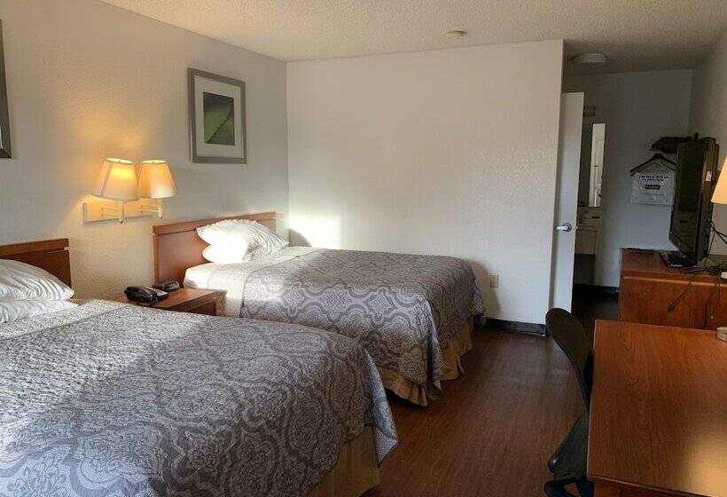 חדר סטנדרט שתי מיטות זוגיות, Travelodge Suites By Wyndham Macclenny I 10