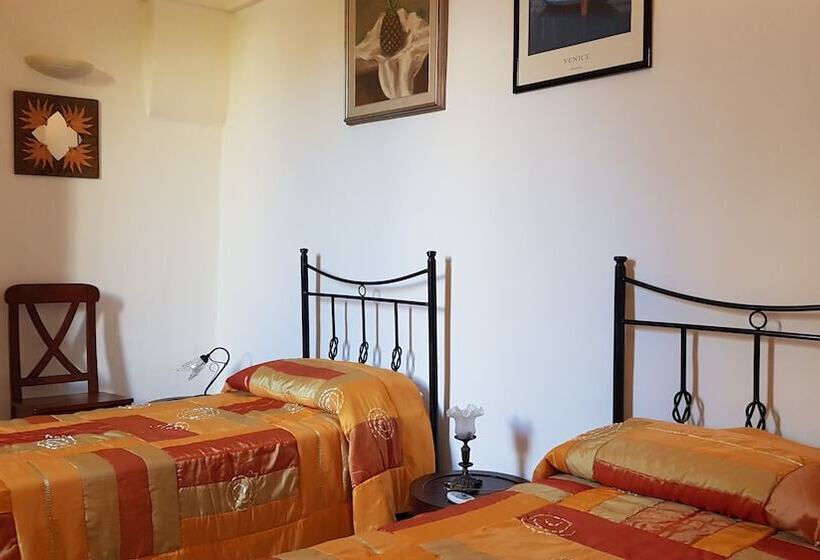 经典四人房间, B&b Le Due Corti