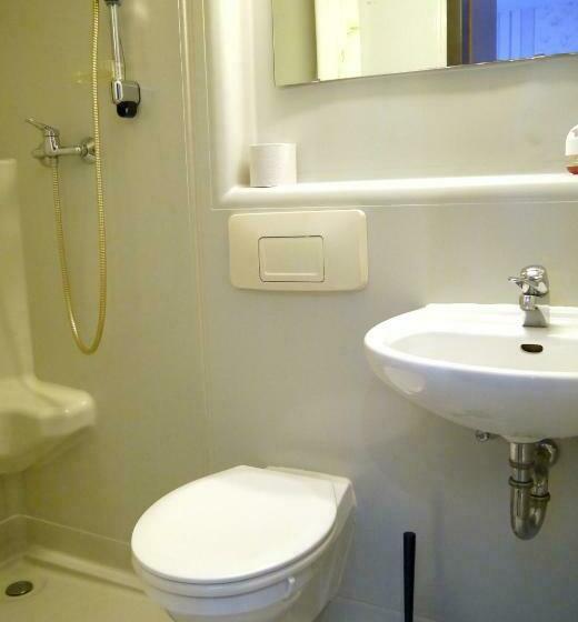 Номер Стандарт, Gästehaus Zimmer Frei