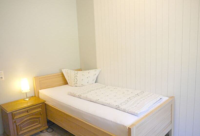 Номер Стандарт Индивидуальный, Gästehaus Zimmer Frei