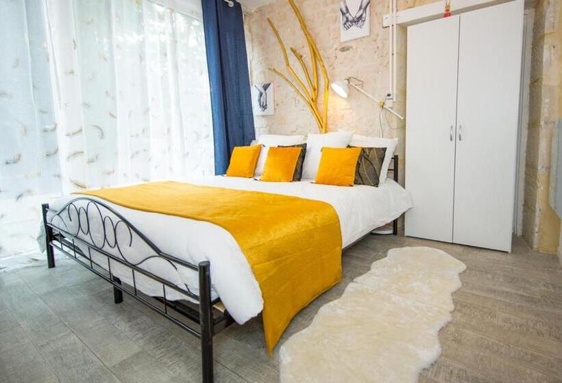 Family Suite, A 2 Pas D Azay