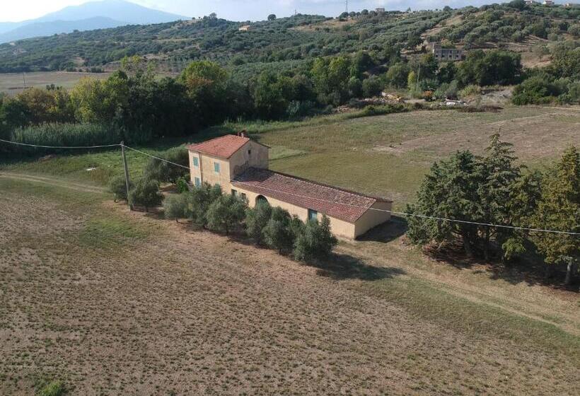 Дом 2 Спальни, Agriturismo La Petrosa