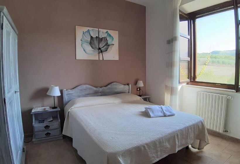 Номер Стандарт, Agriturismo La Petrosa