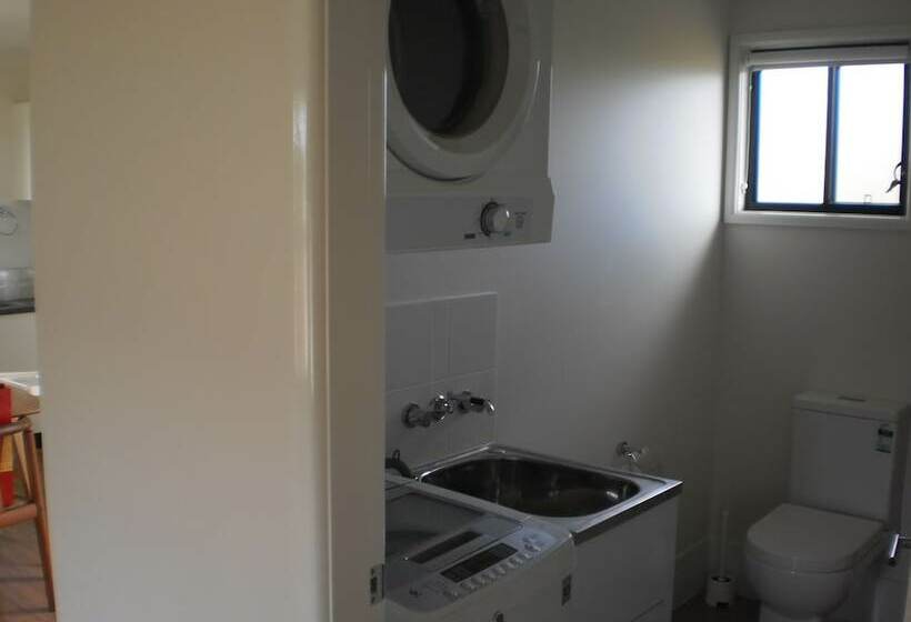 Дом 2 Спальни, Riverdowns Cottage
