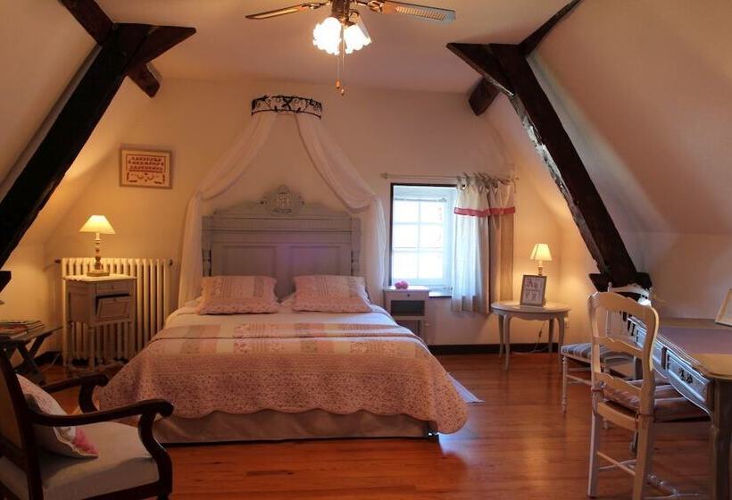 Номер Стандарт, La Maison Du Prince De Condé