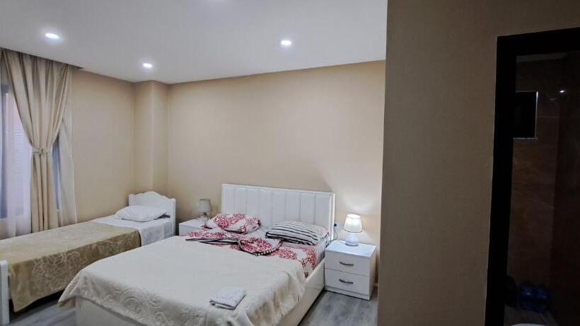 디럭스 룸, Citycenterhotel Shkoder