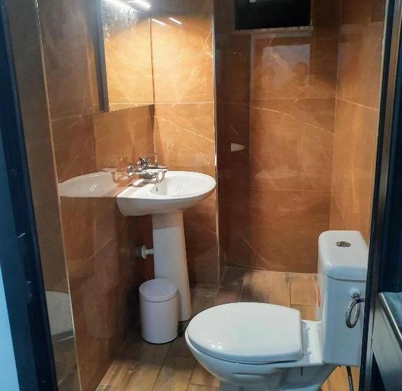 패밀리 룸 가든 전망, Citycenterhotel Shkoder