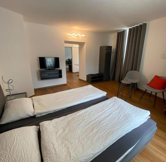 Четырехместный Номер Стандарт, B&b Berninapass