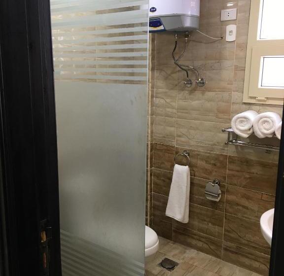 سوییت جونیور با چشم‌انداز جانبی دریا, Jewel El Gameel Hotel Egyptian Only Price