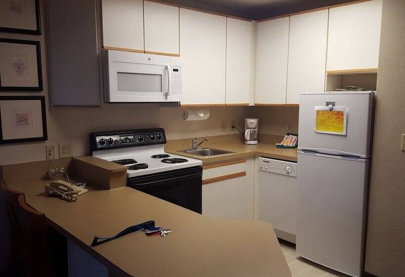 Люкс 2 Спальни, Baymont By Wyndham Wichita East