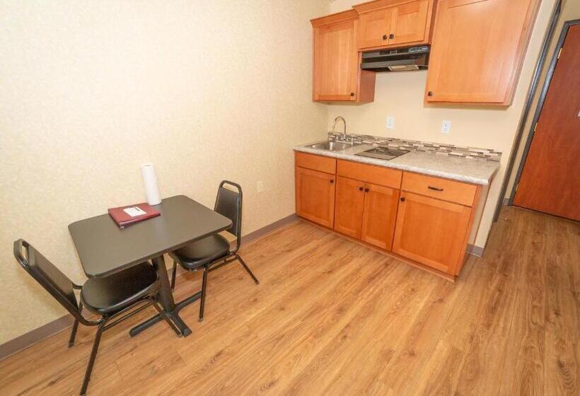 Люкс Deluxe Кровать Кинг, Clatskanie River Inn