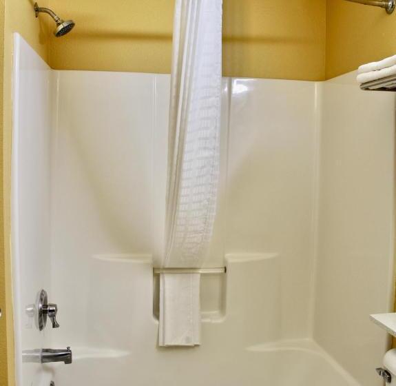 Стандартный Номер Кровать Кинг, Hometown Inn & Suites