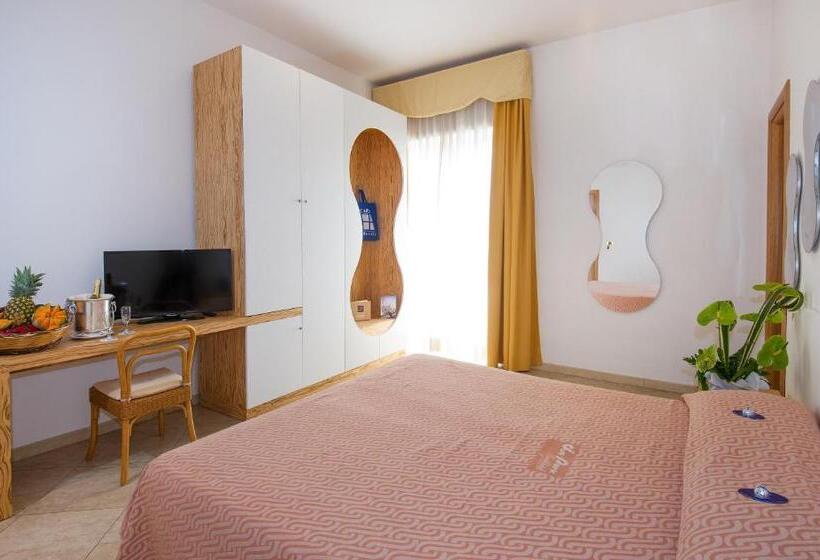 Четырехместный Номер Стандарт, Joli Park Hotel   Caroli Hotels