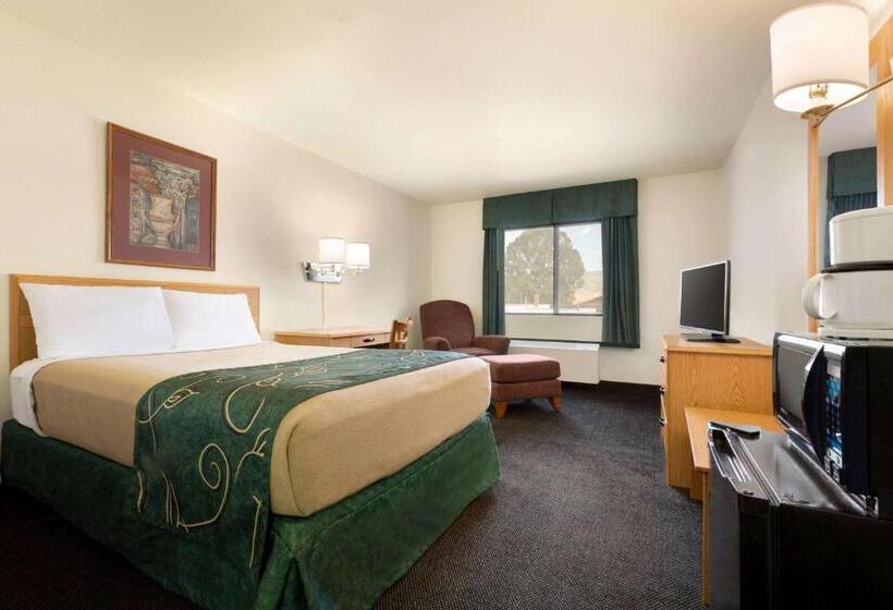 Номер Deluxe Адаптированный для Инвалидов, Travelodge By Wyndham Yampa