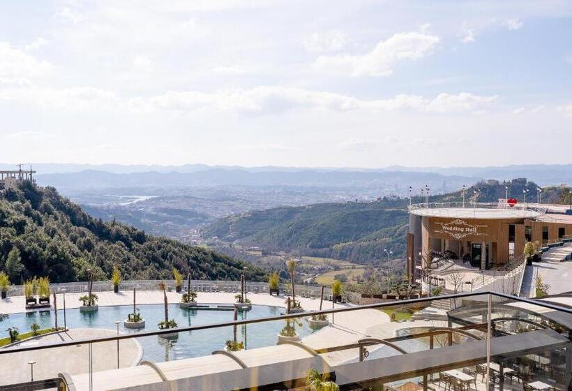이그제큐티브 스위트, Select Hill Resort