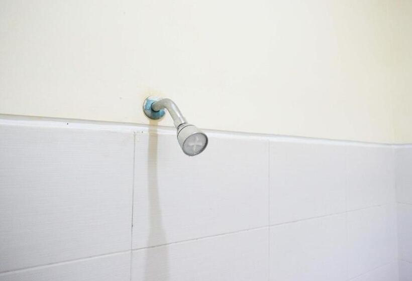 经济房, Urbanview Hotel Bergas Indah Bandungan By Reddoorz