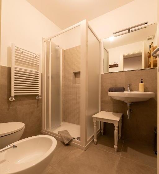 Апартаменты 3 Спальни, Dogana D Acqua Rooms & Art