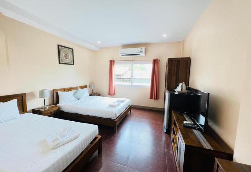 Трехместный Номер Deluxe, Baan Suan Khun Yaiy