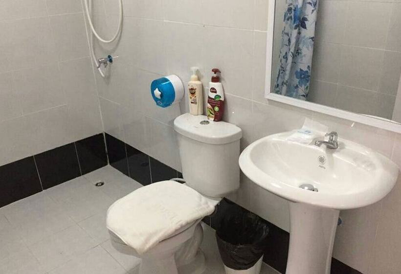 Семейный Номер Вид на Бассейн, Baan Suan Khun Yaiy
