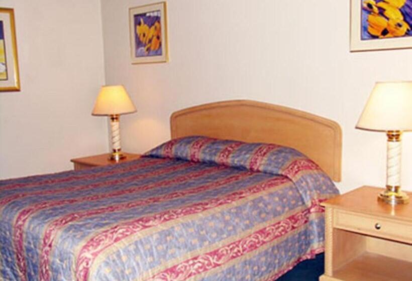 Номер Стандарт, El Rancho Motel Lodi