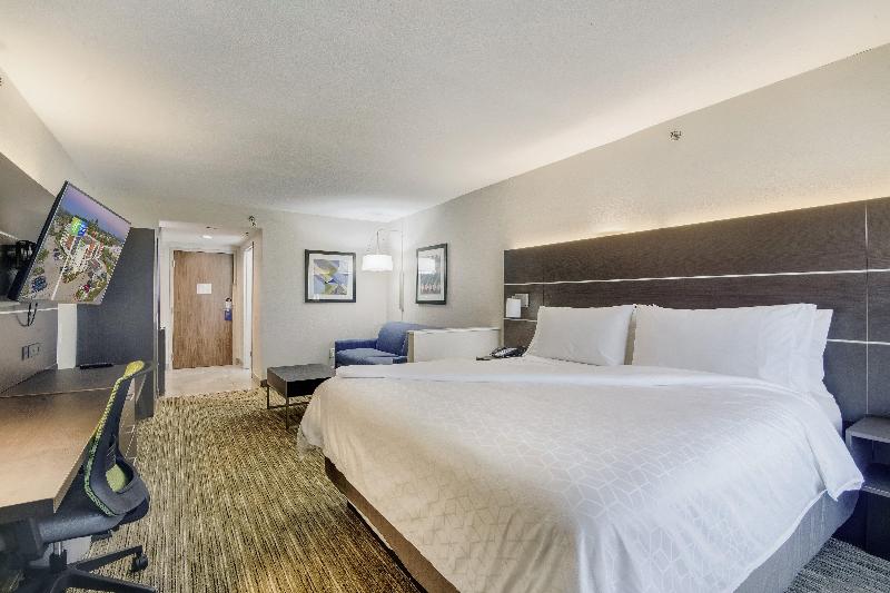 Люкс Кровать Кинг, Holiday Inn Express & Suites Longview North, An Ihg