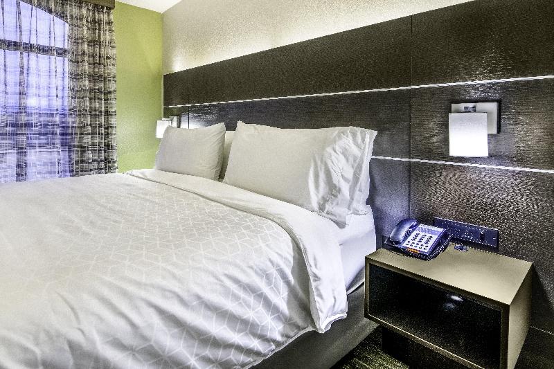 Люкс Адаптированный для Инвалидов, Holiday Inn Express & Suites Longview North, An Ihg