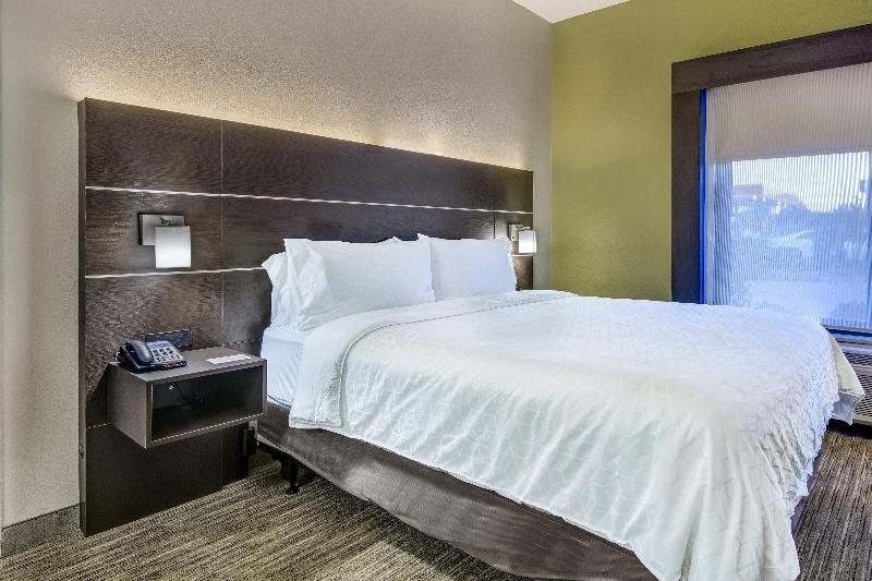 Люкс Адаптированный для Инвалидов, Holiday Inn Express & Suites Longview North, An Ihg