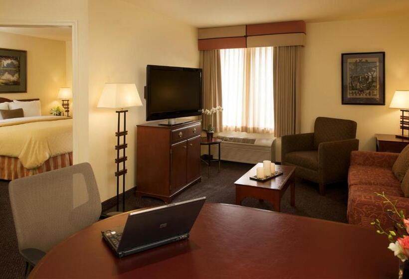 适合残疾人士使用的套间, Larkspur Landing Extended Stay Suites Campbell