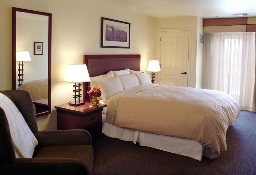 适合残疾人士使用的套间, Larkspur Landing Extended Stay Suites Campbell