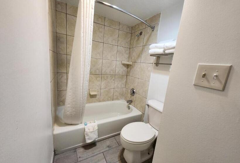 Стандартный Номер Кровать Кинг, Clarion Inn Idaho Falls Riverfront