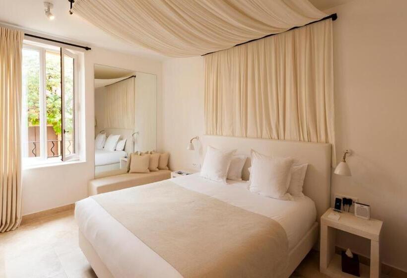 Номер Deluxe, Le Vieux Castillon