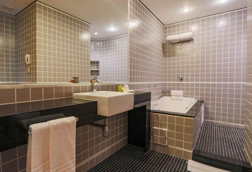 이그제큐티브 스위트, Pestana Curitiba