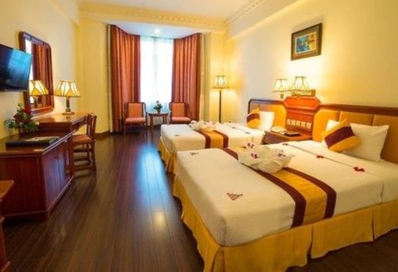 اتاق لوکس, Phnom Penh