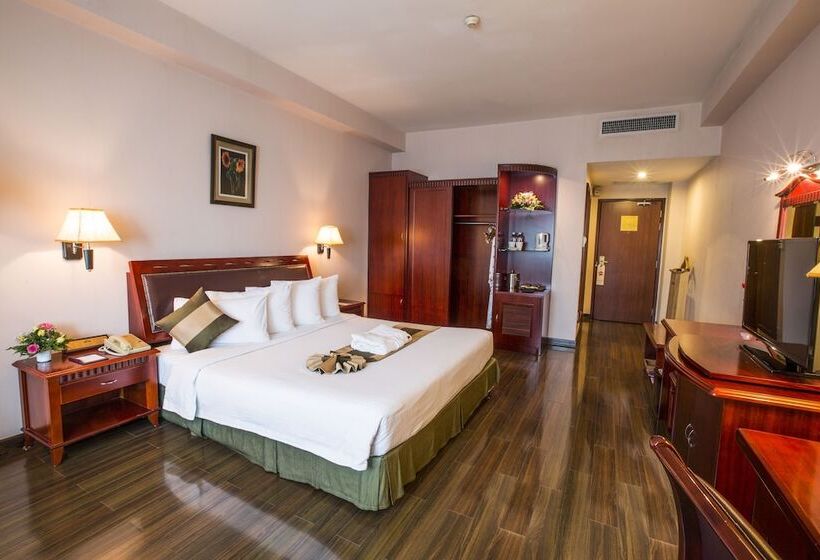 اتاق لوکس, Phnom Penh