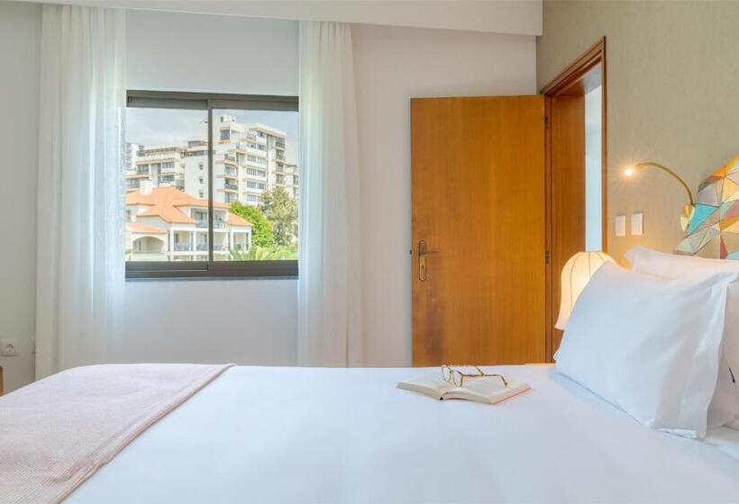 Трехместный Номер Стандарт Боковой Вид на Море, Pestana Vila Lido Madeira Ocean