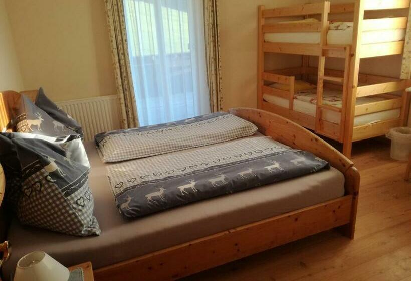 Семейный Номер, Bio Bauernhof Moas