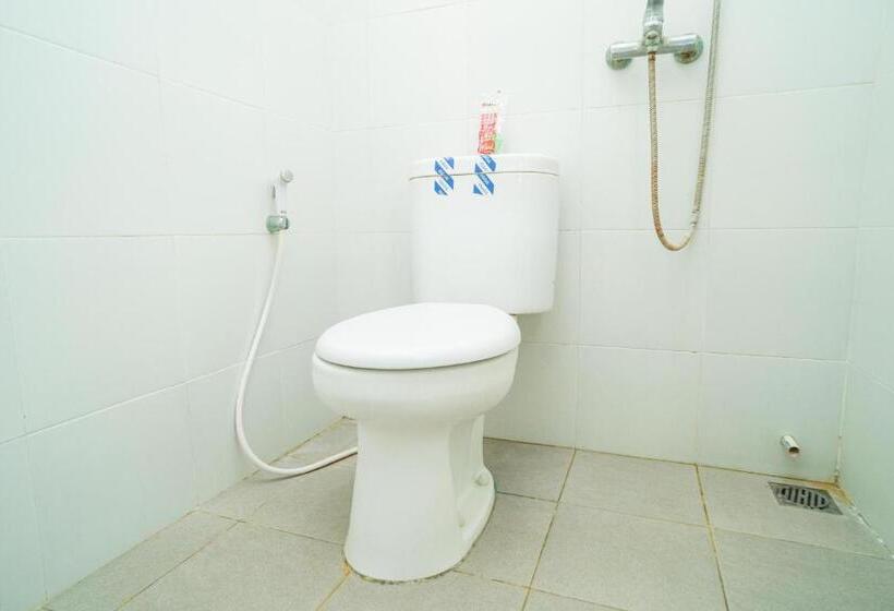 经济房, Reddoorz Syariah Near Suncity Mall Sidoarjo