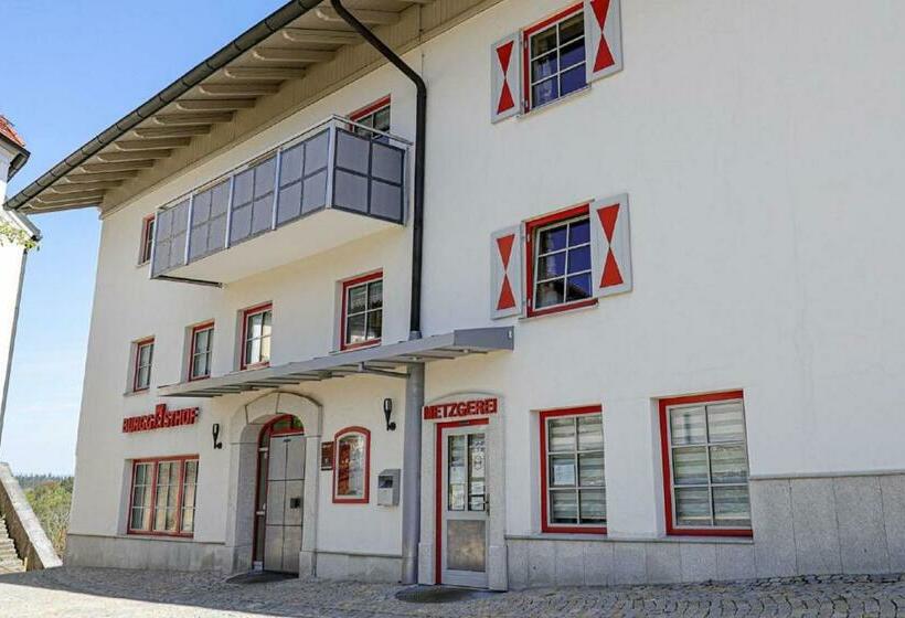 Номер Стандарт, Burggasthof Hauptmann