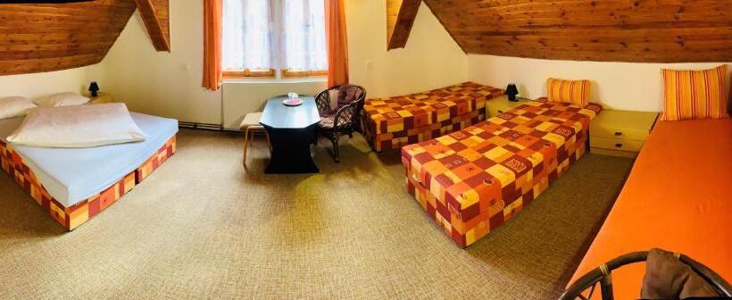 Семейный Номер Совместный Санузел, Pension Pod Kaštany Srbská Kamenice