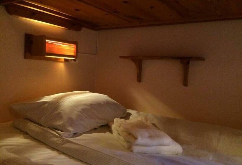 Семейный Номер, Stf Grövelsjön Fjällstation & Hotell
