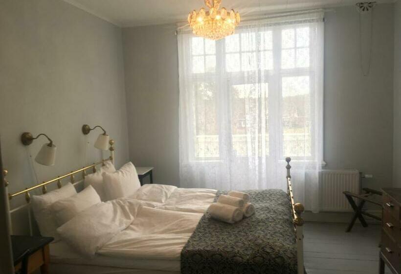 标准间带阳台, Stf Villa Söderåsen B&b