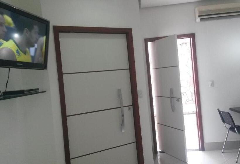 스위트 킹사이즈 침대, Ele E Ela Motel