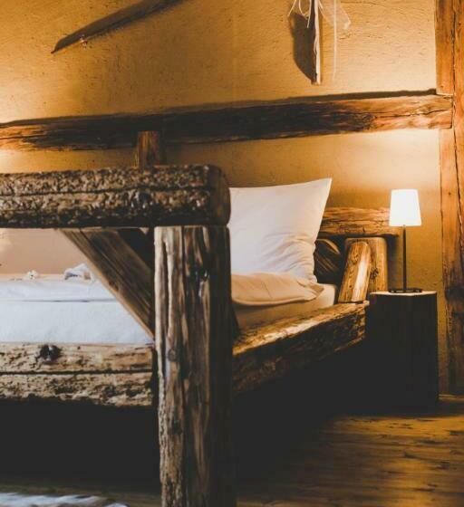 标准间, Krčma Hotel U Císařské Cesty
