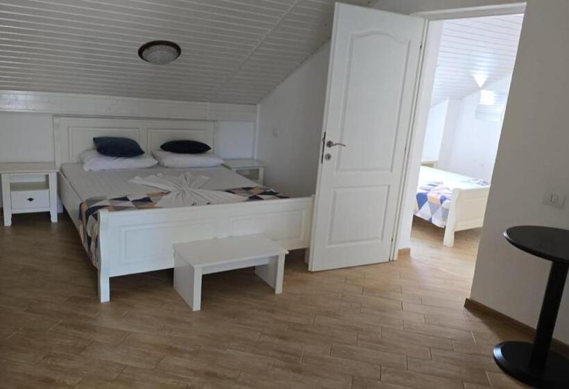 آپارتمان لوکس 2 خوابه, Casa Marina